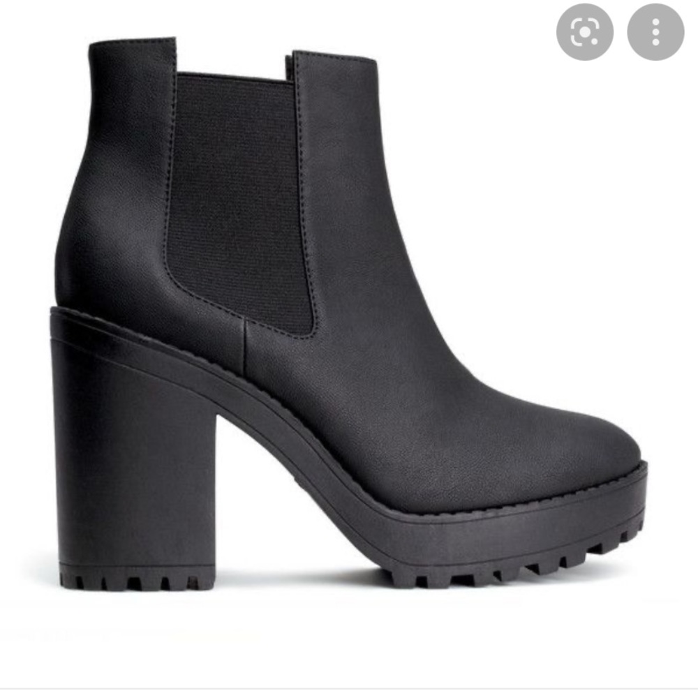 Like New Divided H&M Chelsea Platform Ankle Boots Sz 6 (#8)